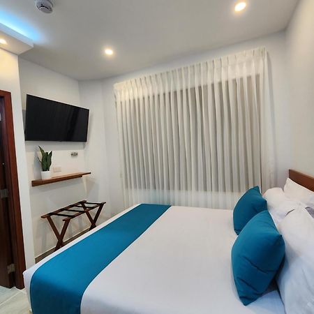 Casa Galapagos By Hostal Fragata Puerto Ayora  Extérieur photo