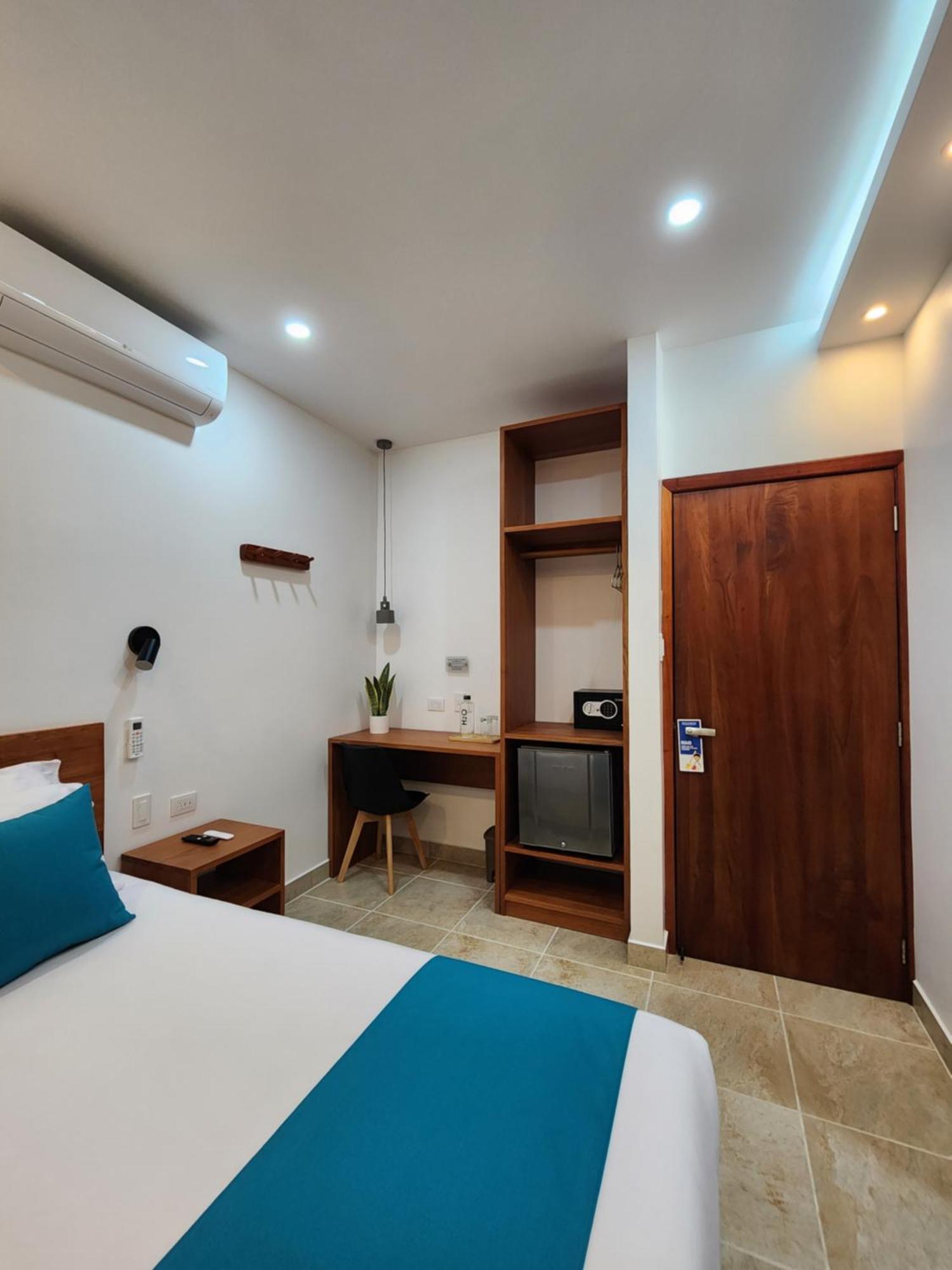 Casa Galapagos By Hostal Fragata Puerto Ayora  Extérieur photo