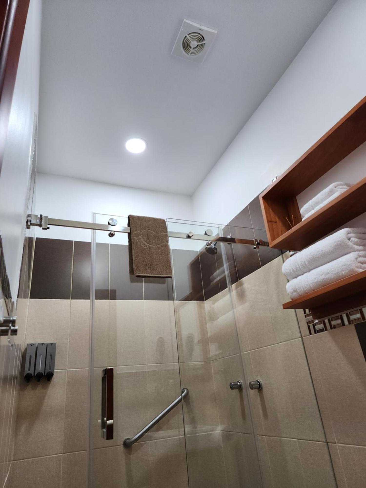 Casa Galapagos By Hostal Fragata Puerto Ayora  Extérieur photo